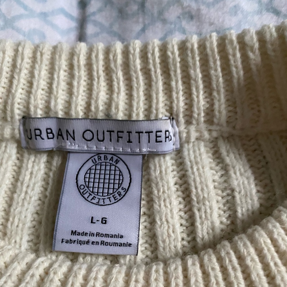 Urban outfitters crop sweater